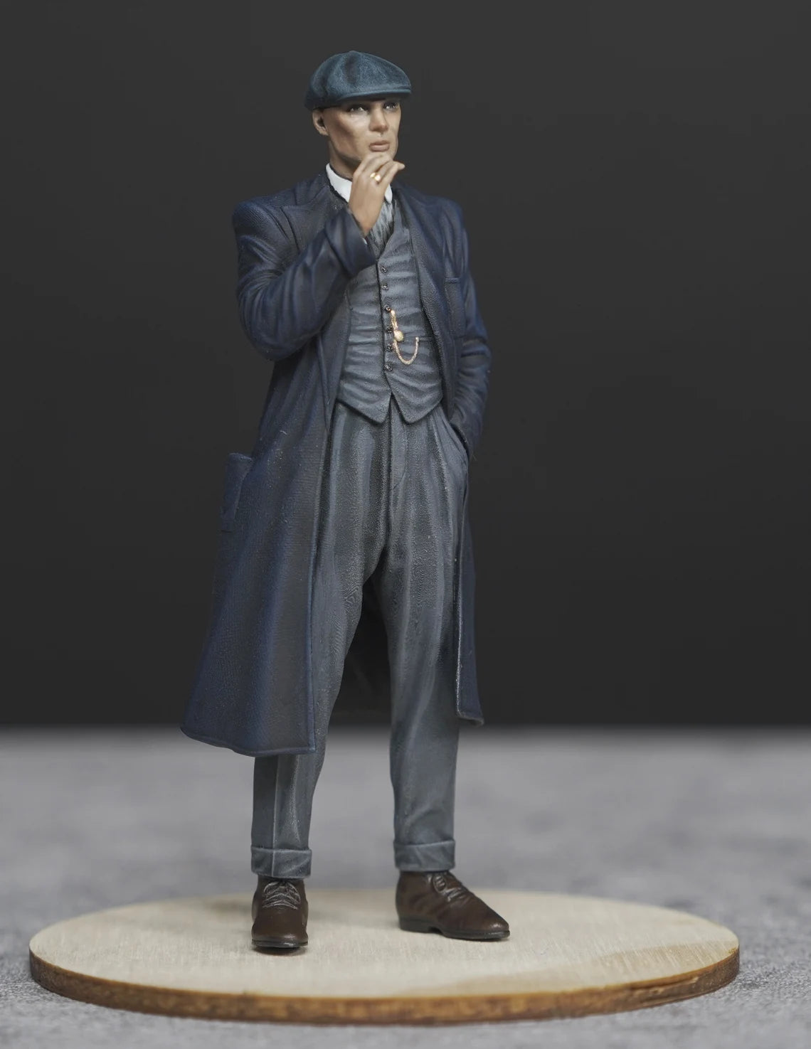 British man figure 1:18 to HO scale handpaint high detail