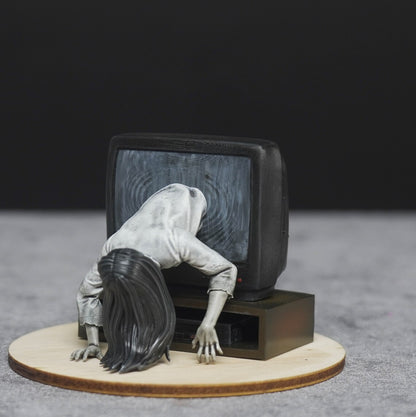 Ghost girl TV figure 1:18 to HO scale handpaint high detail