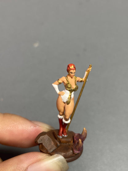 Standing girl figure HO 1/64 1/43 1/24 1/18 Scale handpaint high detail