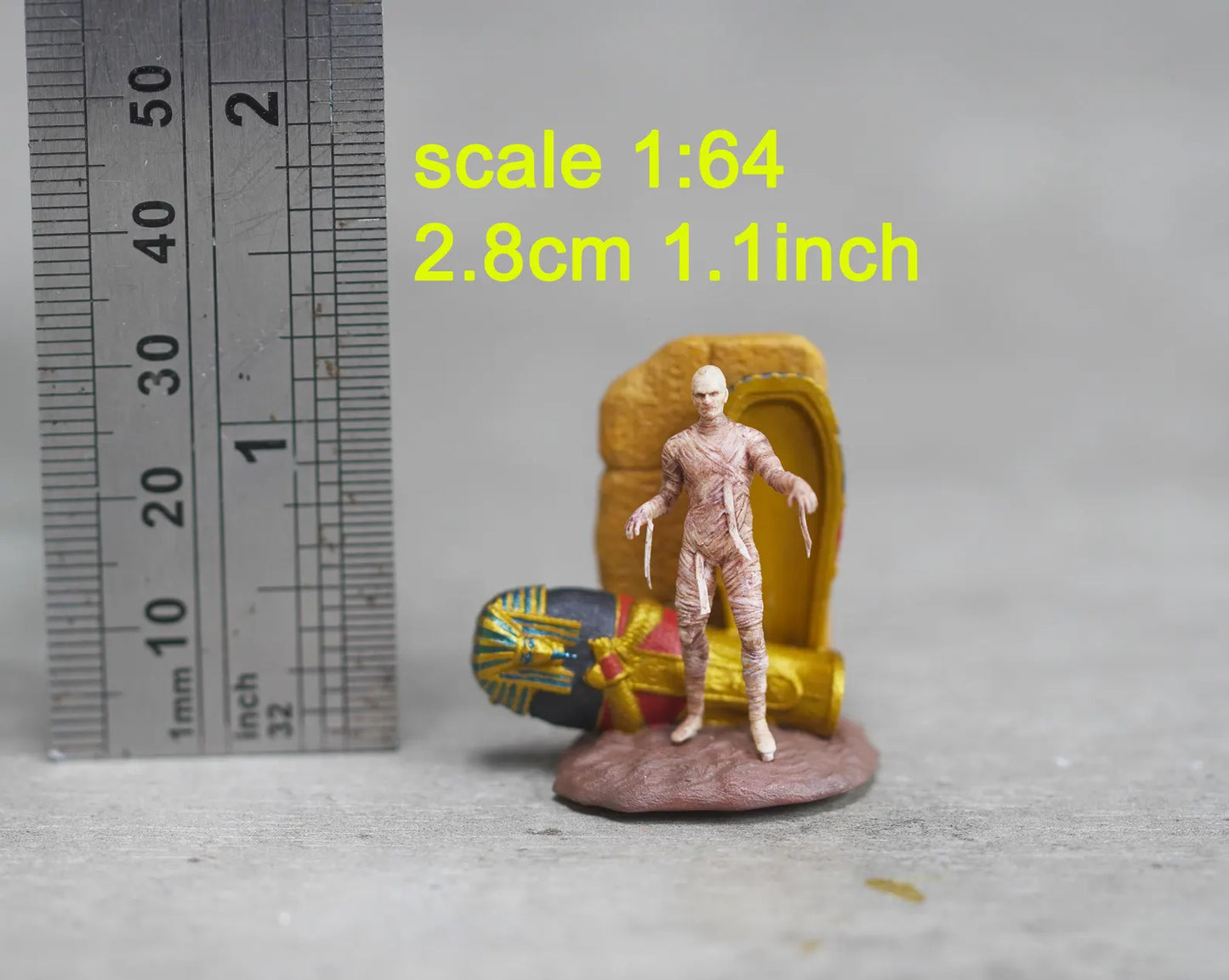Egyptian mummy figure HO 1/64 1/43 1/24 1/18 Scale handpaint high detail O43
