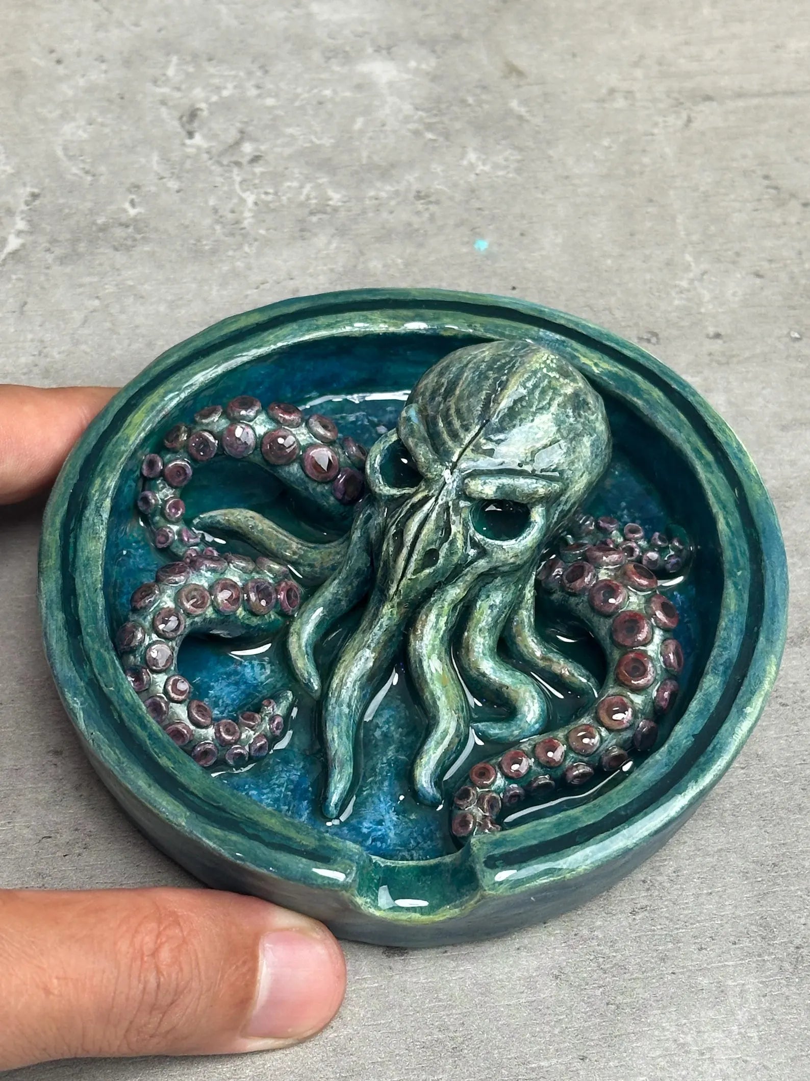 Ashtray horror art handmade clay and handpainting