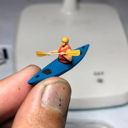 HO & 64 scale Kayak man woman handpaint high detail