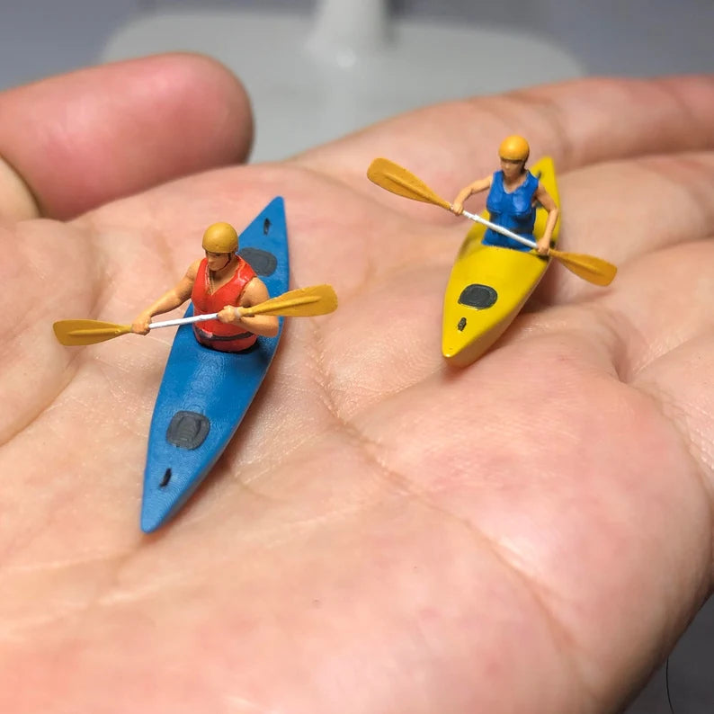 HO & 1:64 scale Kayak man woman handpaint high detail