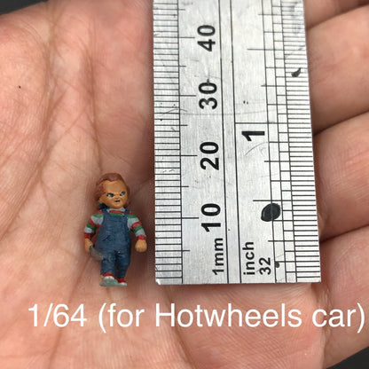 Killer horror figure HO to 1:18 scale