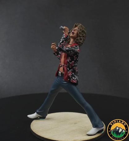 Singer Rocker figure handpaint high detail 1:18 scale