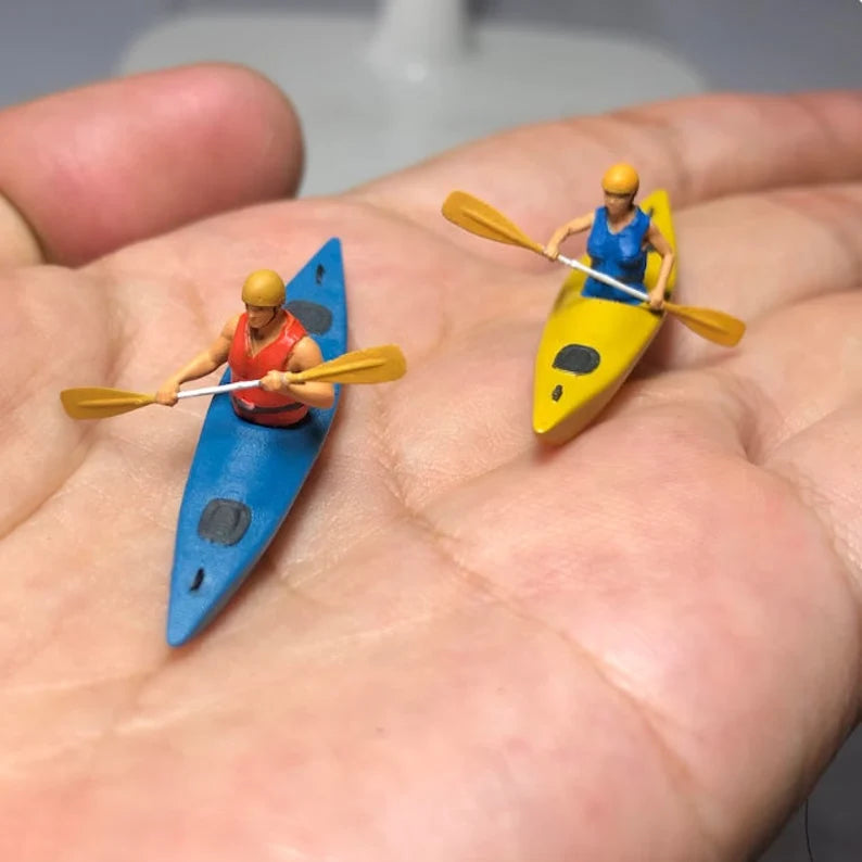 HO & 1:64 scale Skiing Man handpaint high detail