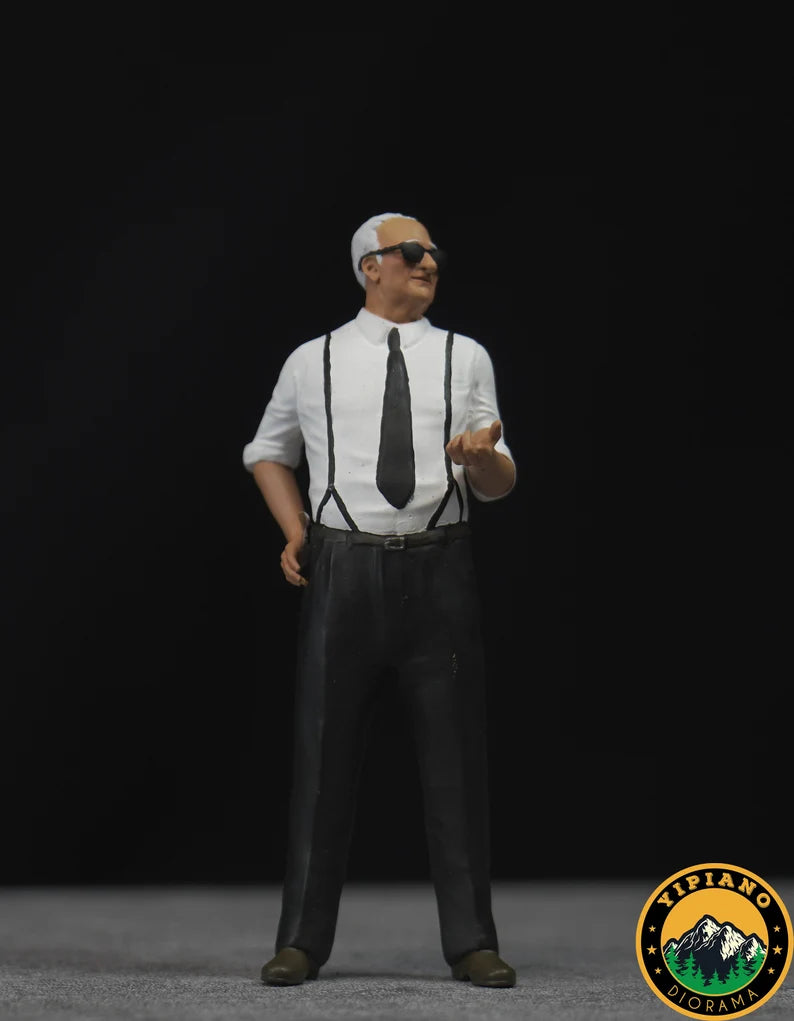 Old man car figure handpaint high detail 1:18 to HO scale