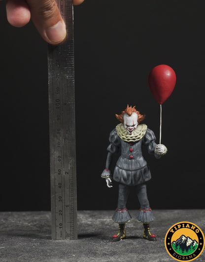 Horror balloon clown figure handpaint high detail HO to 1:18 scale