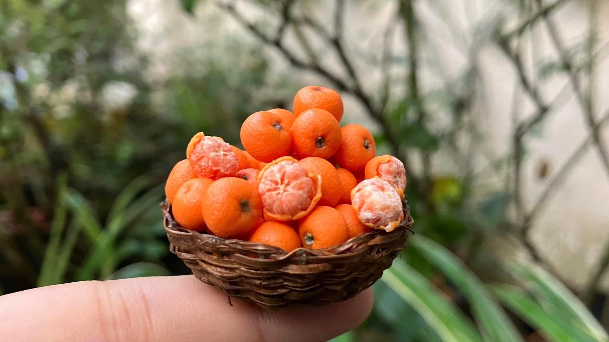1/12 Orange Miniature Fruit ( 5pcs- NO Bamboo basket)
