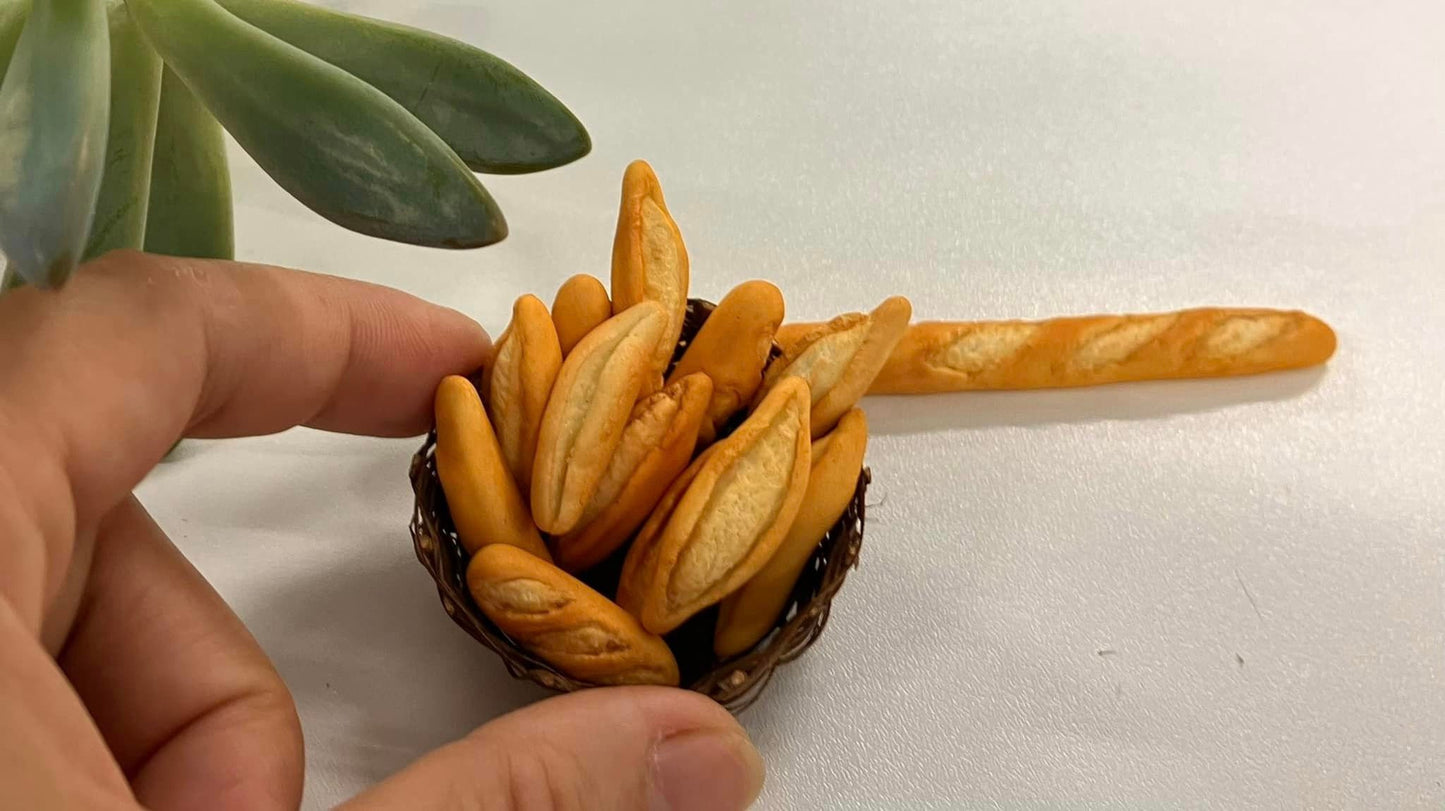 1/12 Vietnamese bread BanhMi Clay Miniature Food (3pcs)