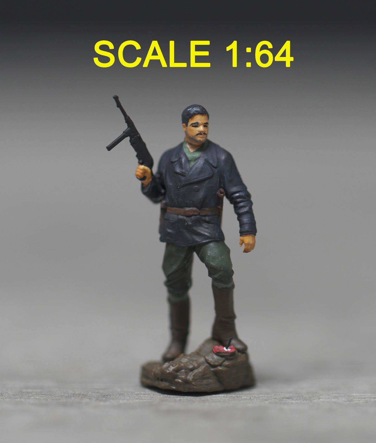 Man with gun figure handpaint high detail 1:18 to HO scale