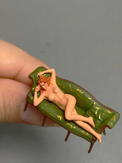 Rose figurine handpaint high detail 1:18 to HO scale
