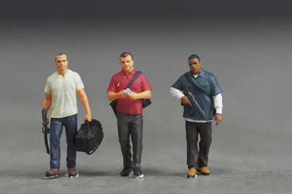 3 Man figure 1:18 to 1/64 HO scale handpaint high detail