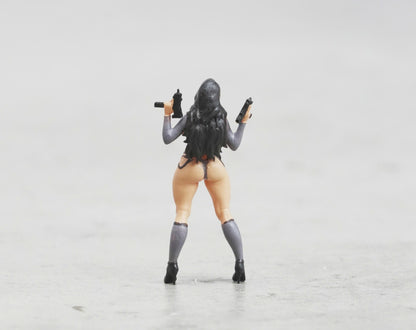 Sexy girl holding gun figure HO 1/64 1/43 1/24 1/18 Scale handpaint high detail