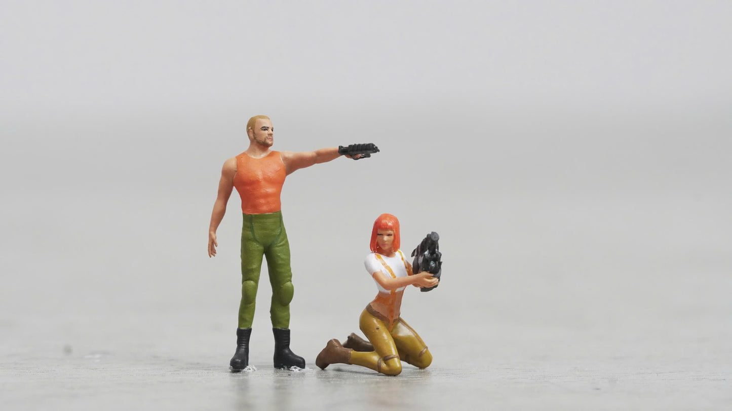 Man and girl figure HO 1/64 1/43 1/24 1/18 Scale handpaint high detail